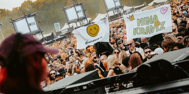 909 Festival Forest techno transcendence