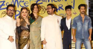 Celebrities Attend Movie Screening of Sitaare Zameen Par - Gallery