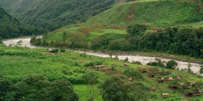 Creating a People's Biography of Rivers A Northeast Digital Archive