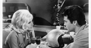 Fans and Celebs Wish This '60s Icon a Happy 85th Birthday