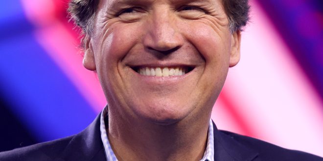 13 Instances of Wealthy Celebrities Insulting or Complaining About People With Far Less Money Than They Have