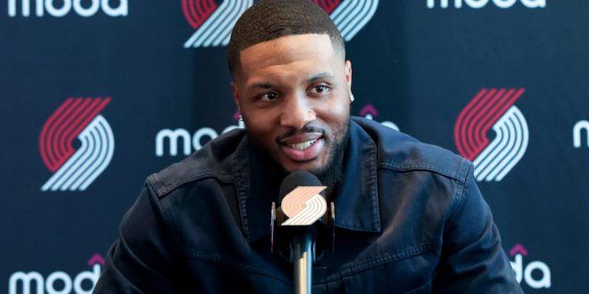 Damian Lillard Announces He's Taking Over as General Manager of Weber State Basketball