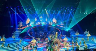 Weaving Indonesian stories at The Indonesia Broadway.
