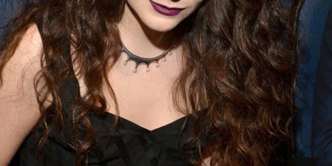 18 Celebrities Who Are Surprisingly Younger Than You Think, From Florence Pugh To Post Malone